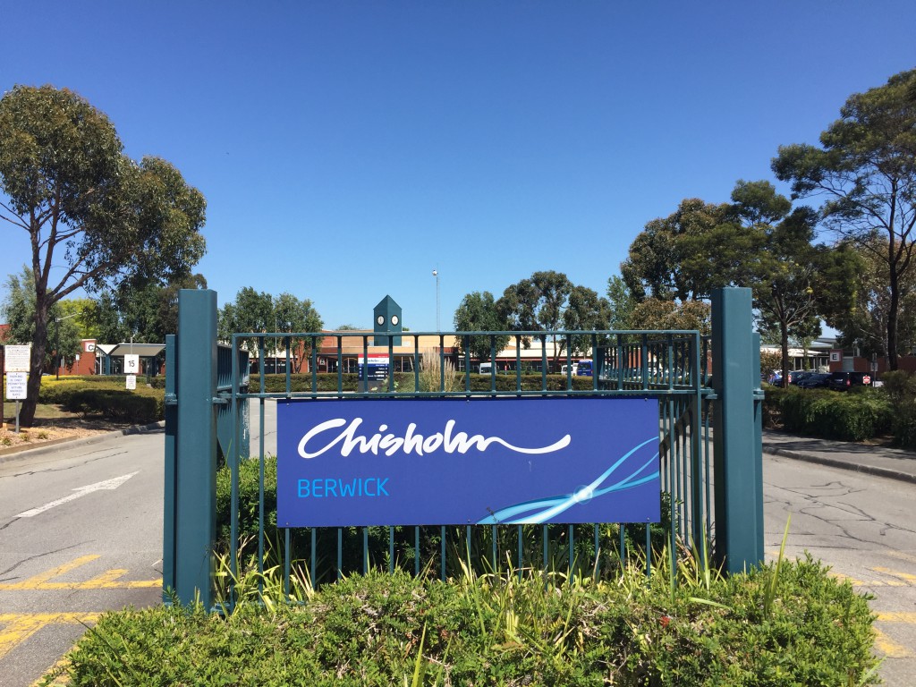 Chisholm Tafe entrance sign