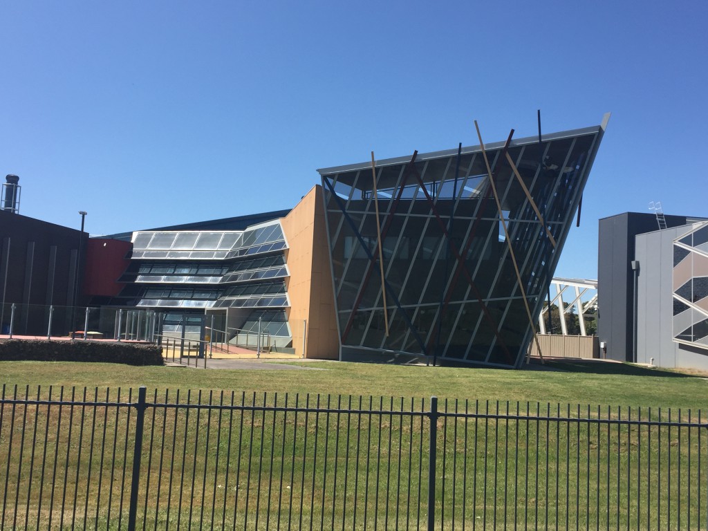 Chisholm Tafe exterior view