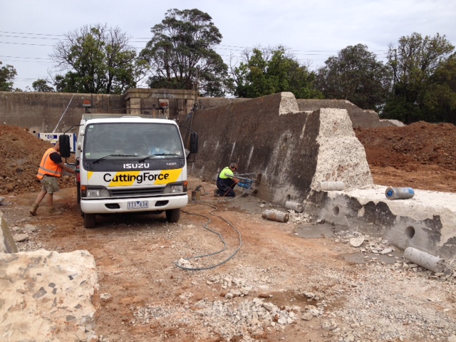 Walls being removed at Booran Road Reserve by Ace